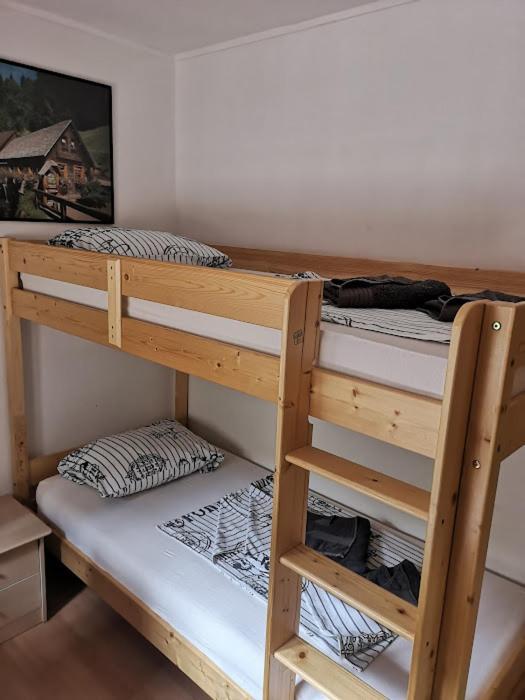 Villa House Ceh Črni Kal Esterno foto