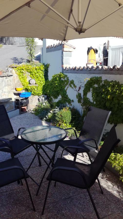 Villa House Ceh Črni Kal Esterno foto